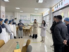 <b><b>也查验了学校应急预案的可</b></b>